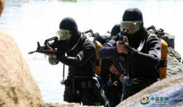 变种蛙人在线观看,深海异种惊悚揭秘