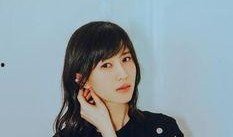 娱乐吃瓜酱以前的视频,揭秘热门视频背后的精彩故事